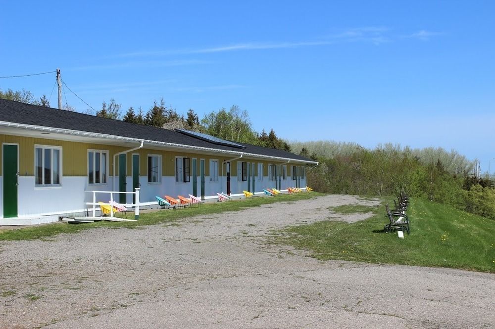 Duck Cove 3*