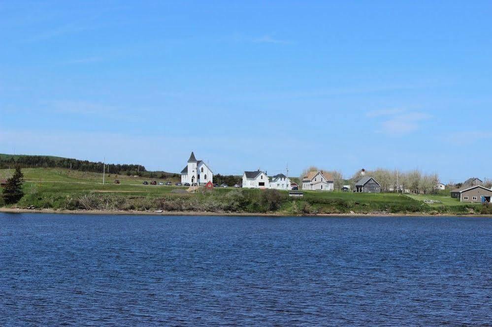 Duck Cove Motel Margaree Harbour