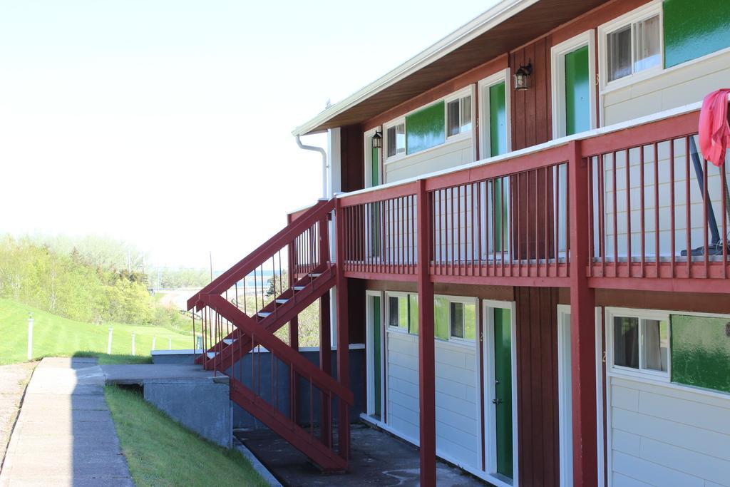 Motel Duck Cove